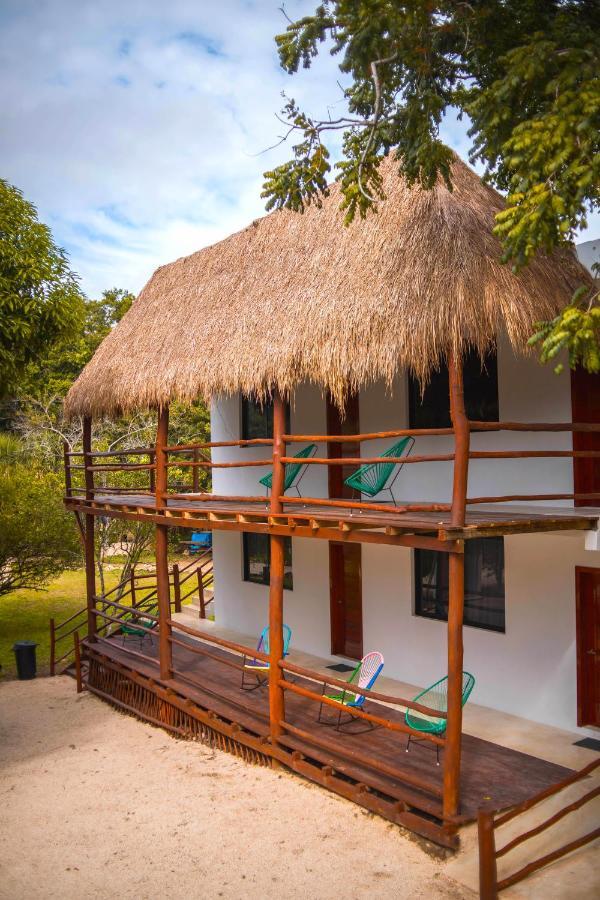 Royal Palm Bacalar Cabanas & Lagoon Club מראה חיצוני תמונה